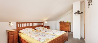 Vacation home at the alpaca farm with sauna house at the foot of the Zwirenzel