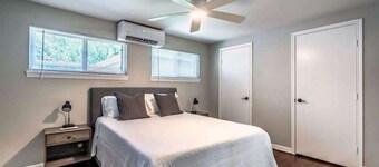 1BR in the Heart of Montrose! Free Parking 11-pr828684