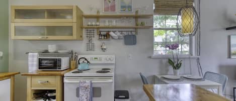 House (1 Bedroom) | Interior