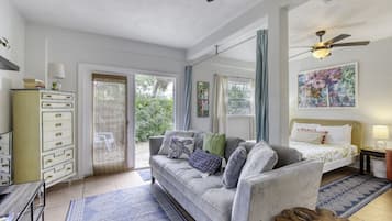 House (1 Bedroom) | Interior