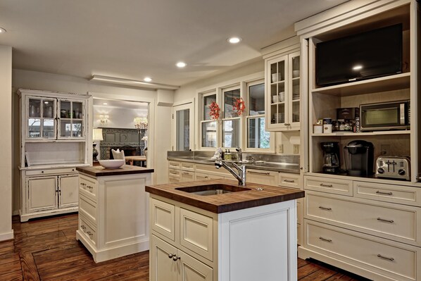 House (6 Bedrooms) | Interior - Floralia (Highlands)