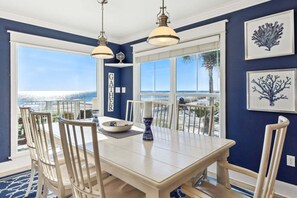 Interior - Diamond Dunes (Panama City Beach)
