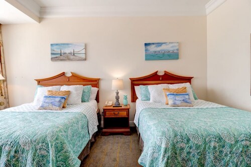 Driftwood Ocean View Dreams on Daytona Beach