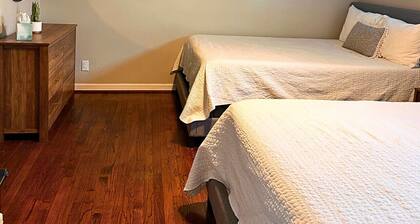 Modern 2 Bed Near Rice University