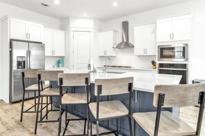 Nhà (4 Bedrooms) | Nội thất