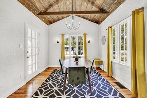 Rumah (3 Bedrooms) | Interior