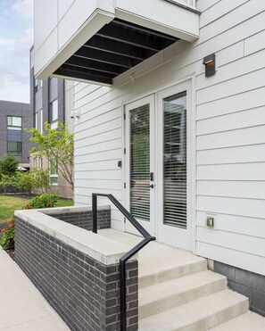 Apartment (2 Bedrooms) | Interior - Bright & Cozy 2BR Retreat W/parking Broad Ripple (Indianapolis)
