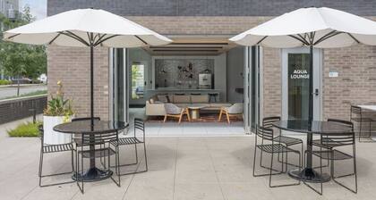 Bright & Cozy 2BR Retreat W/parking Broad Ripple