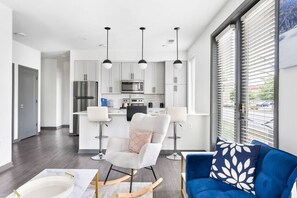 Apartment (2 Bedrooms) | Interior - Bright & Cozy 2BR Retreat W/parking Broad Ripple (Indianapolis)