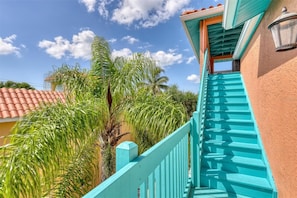 Interior - Island Oasis (Holmes Beach)