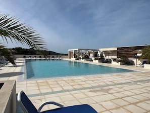 Outdoor pool - MAISONNETTE AZURU SEA VIEW NEAR ILE ROUSSE (Belgodère)