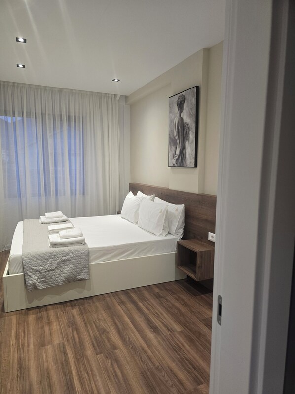 Family Apartment, Balcony, City View