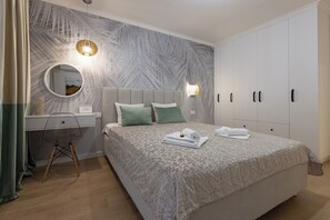 2 bedrooms, in-room safe, desk, iron/ironing board - Imedio Olive Apartment Aviatiei (București)