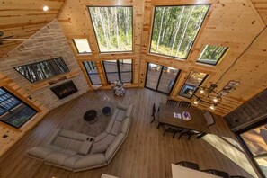 TV, fireplace - Shay's Western Luxury Retreat-Hot Tub-Sleeps 16 in Logan close to Old Man’s Cave (Logan)