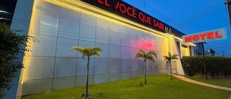 Fachada da propriedade