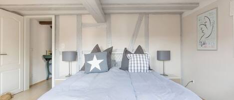 2 間睡房、熨斗/熨衫板、免費 Wi-Fi、床單