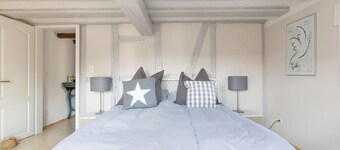 Charming 1581 Half-Timbered Home in Neuenhain – Historic Gem Near Frankfurt