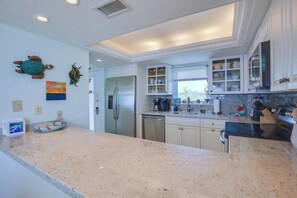 Nicht klassifiziertes Bild, 2 von 27, Schaltfläche