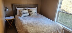 4 bedrooms, iron/ironing board, free WiFi, bed sheets - Come stay at our Terry Gulch cabin - Lose the Noise and Experience the Hills. (Lead)