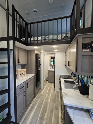 Microondas, horno y parrilla de estufa 