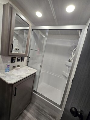 Shower, hair dryer, towels, soap - Scenic 2-bedroom Glamping Home on the Lake with dock, boat ramp & screenhouse (Casco)
