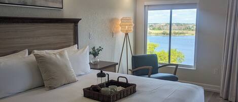 Silitysrauta/-lauta, Wi-Fi, vuodevaatteet