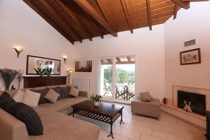 Living area - Villa Sophia (Corfu)