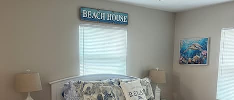 Bügeleisen/Bügelbrett, Internetzugang, Bettwäsche