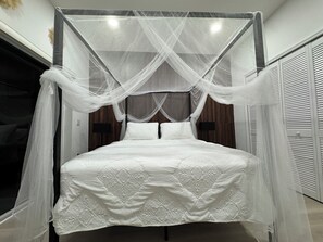 Room - The Nest just mins from the magic. Apt mins to parks. (Kissimmee)