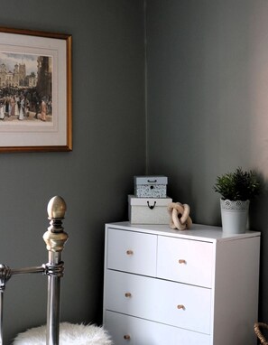 Interior - Beds at 46 (Cowes)