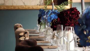 تناول الطعام