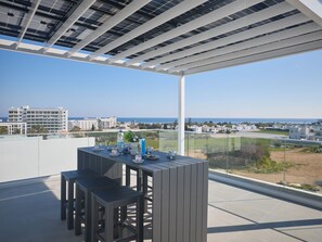 Outdoor dining - Protaras Aqua Pearl Villa AQ12 by Interhome (Protaras)
