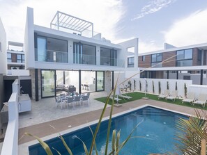 Pool - Protaras Aqua Pearl Villa AQ05 by Interhome (Protaras)