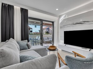 Living area - toDalmatia Wohnung am Meer by Interhome (Makarska)