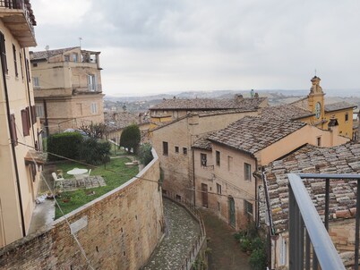 Panoramic apartment in the heart of Fermo