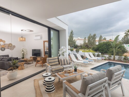 Protaras Aqua Pearl Villa AQ01 by Interhome