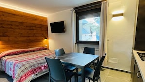 Unclassified image, 2 of 17, button - Ein-Zimmer-Wohnung 3 p.l. Villa Linda' by Interhome (Bardonecchia)