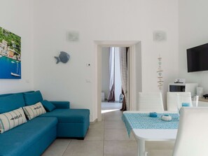 TV - Wohnung mit Meerblick und privater Garage by Interhome (Rapallo)