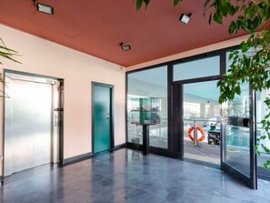 Interior - Dock of the Bay Genova, 2b 1b, 2 garage e balcone by Interhome (Genova)