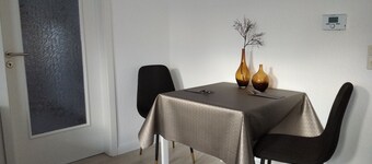 New York by Interhome
