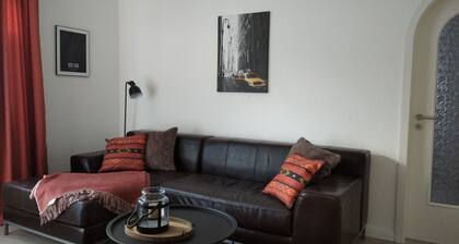 New York by Interhome