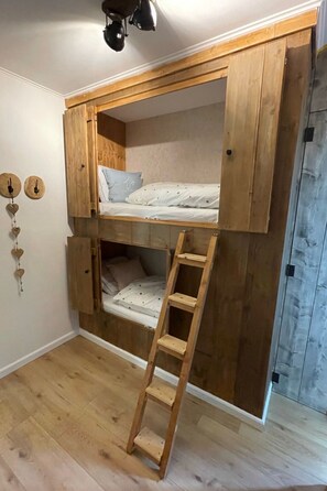3 bedrooms, Internet - Renovierte Wohnung in Schwalefeld mit Garten, Terrasse und Grill by Interhome (Bömighausen)
