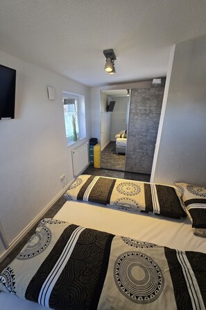 2 Schlafzimmer, Internetzugang