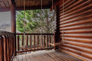 Property grounds - Cascades View/Romantic/HotTub/Dual Fireplace/Game Lounge (Sevierville)