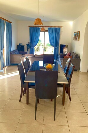Dining - mit privatem Pool by Interhome (Agios Georgios Pegeias)