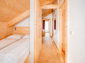 4 bedrooms, Internet - in Murau mit Privatem Pool by Interhome (Murau)