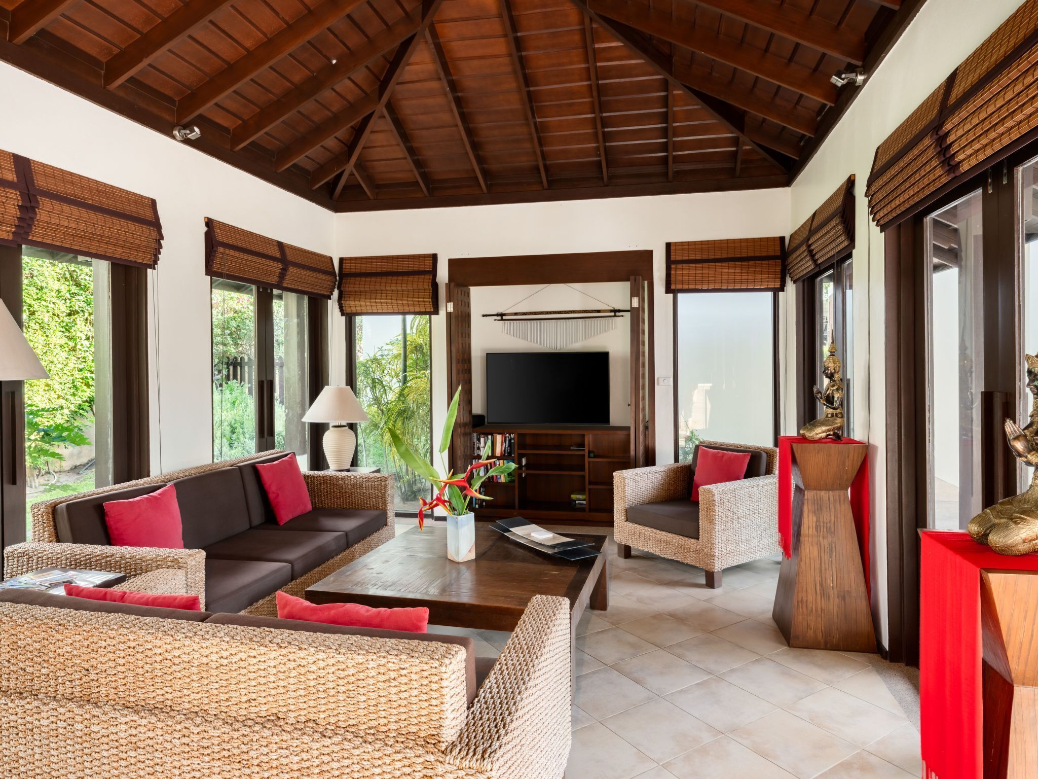 Villa Plumeria Mit Privatpool, Garten,strandzugang By Interhome - Koh Samui