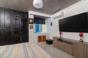 3 habitaciones, tabla de planchar con plancha y wifi gratis 
