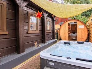 Terrace/patio - in Großschönau mit Großer Terrasse by Interhome (Großschönau)