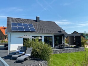 Outdoor dining - hey Beachvilla by Interhome (Hohwacht)